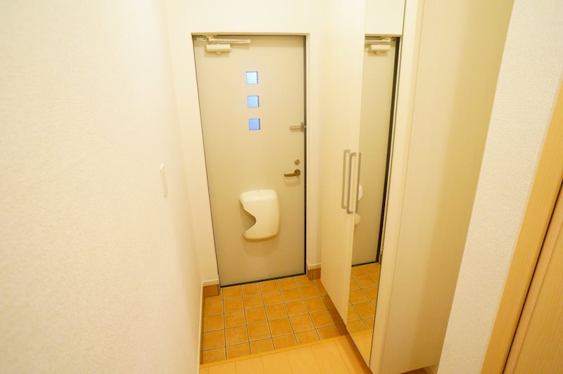 ベル・フィオーレ 玄関