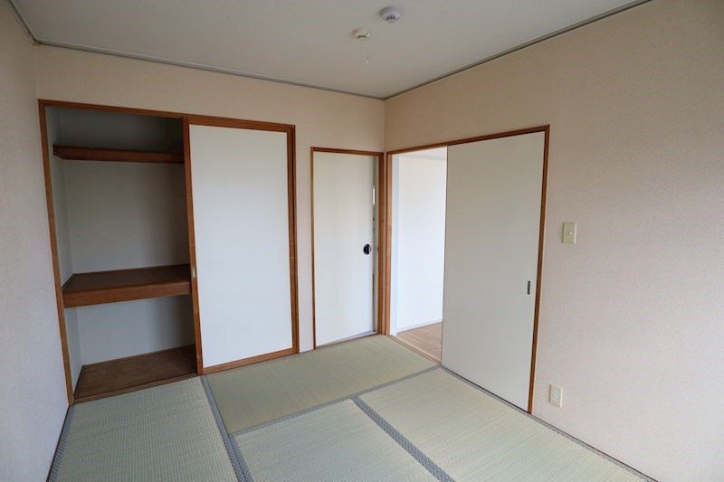 エステートピア築山２番館 ベッドルーム