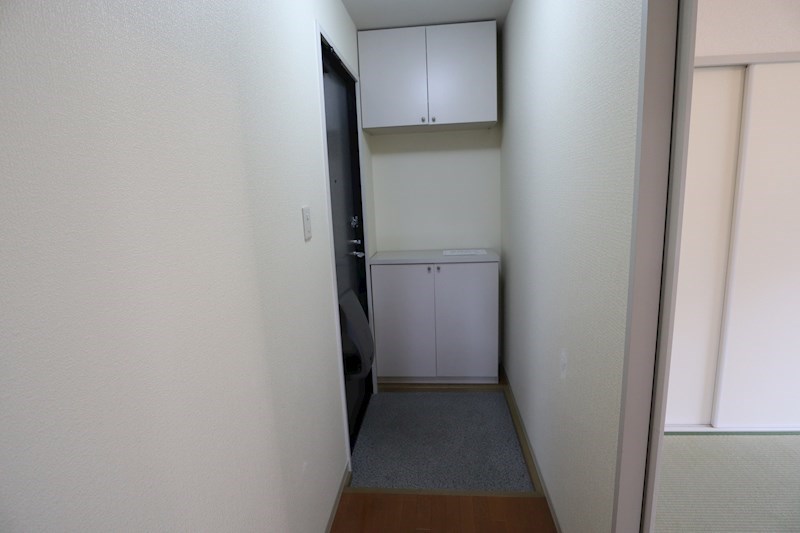 サニーソシアＢ 玄関