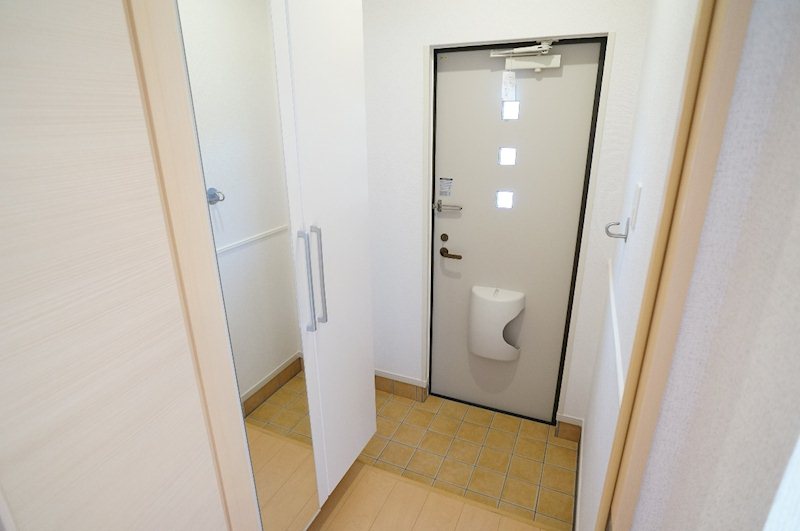 セントラルヒルズ 玄関