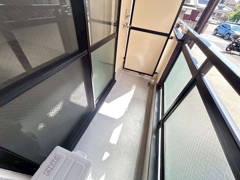 ロイヤルクリヨン ベランダ