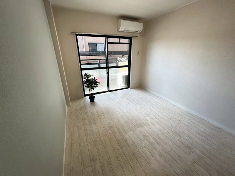 ロイヤルクリヨン ベッドルーム