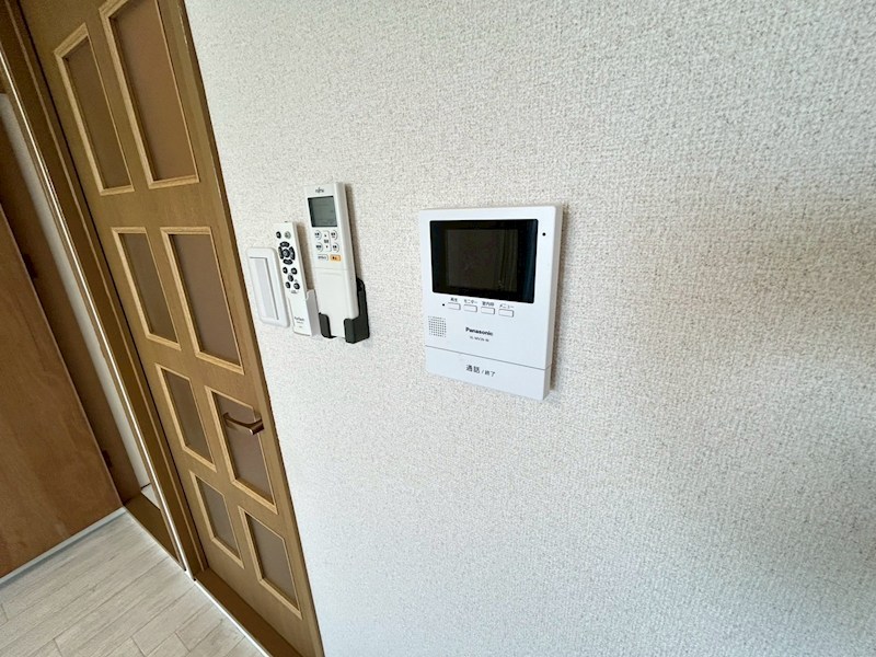 シャトー・ドゥ・クリヨン その他4