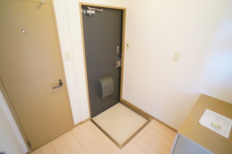 ファミール州見ＣＤ 玄関