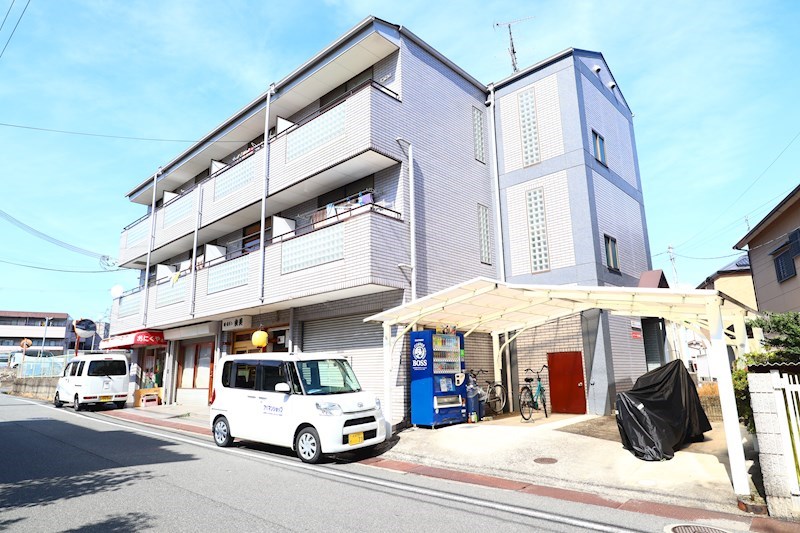 ラウレア生駒 外観