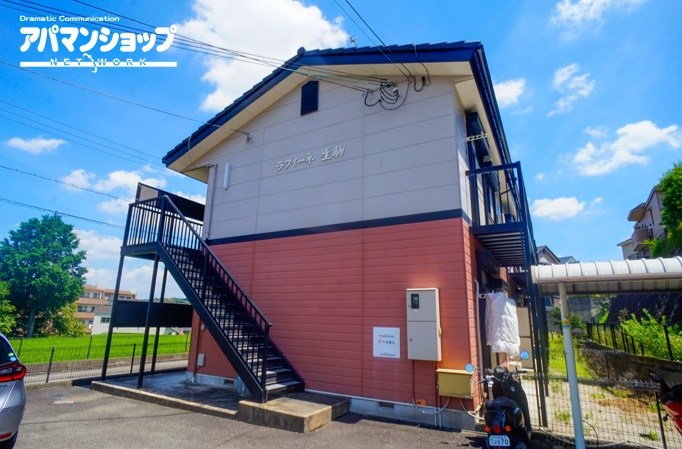 ラフィーネ生駒 203号室 外観