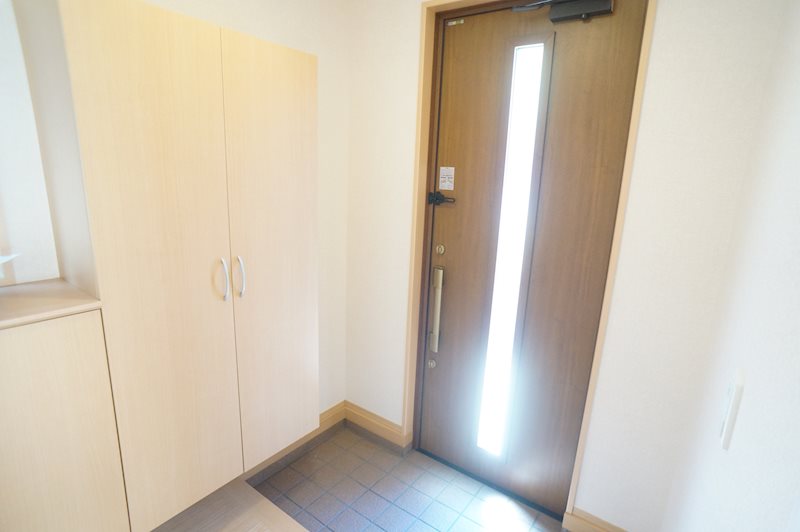 サニーヒルズＣ 玄関