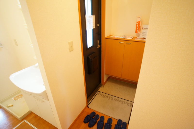 セジュールならやまⅡ 玄関