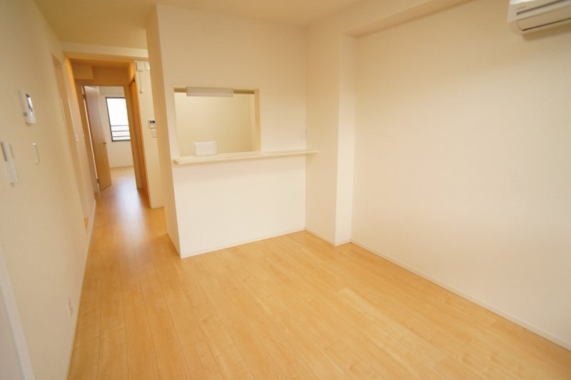 グレイス　ナラヤマ リビング