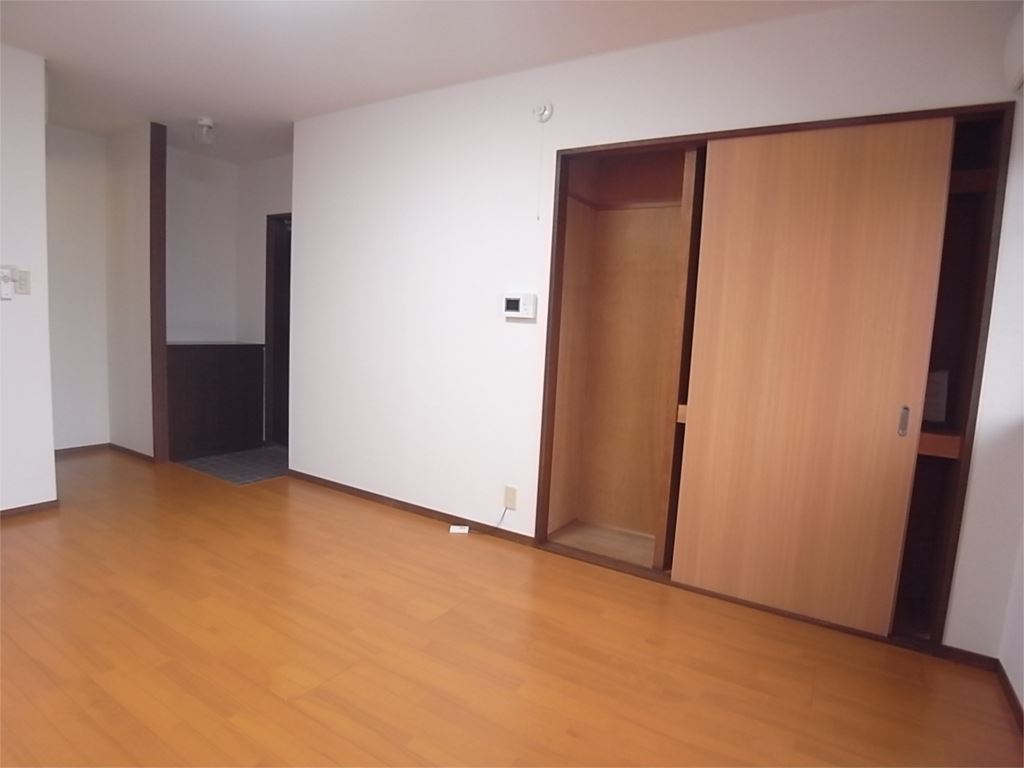 東生駒ツインビル２号館 ベッドルーム