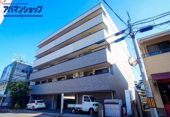 アヴェニュー東松ヶ丘 201号室 外観