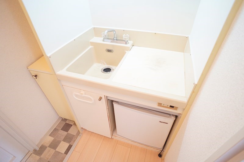 スタンドアップ本町 キッチン