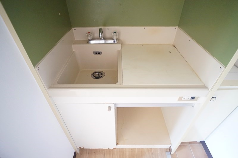 スタンドアップ本町 キッチン