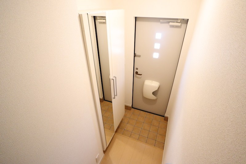 ミルキーウェイ　Ｂ 玄関