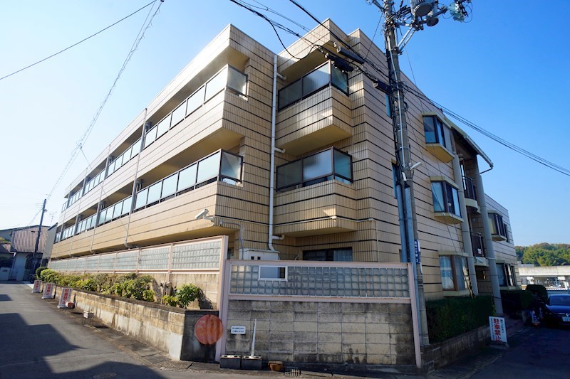 シティパレス真弓 102号室 外観