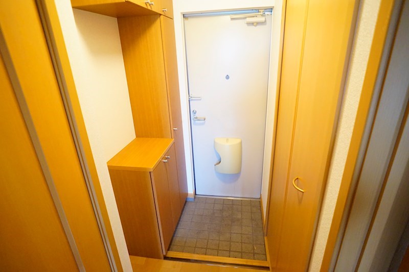 ソレアード白庭 玄関