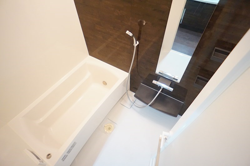 幸court nara sanjo 風呂画像