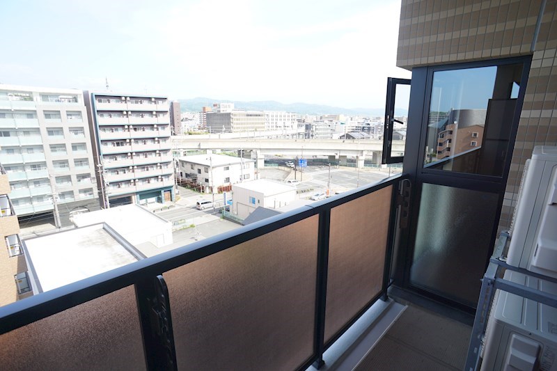 幸court nara sanjo ベランダ