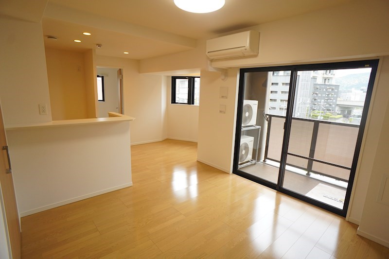 幸court nara sanjo リビング