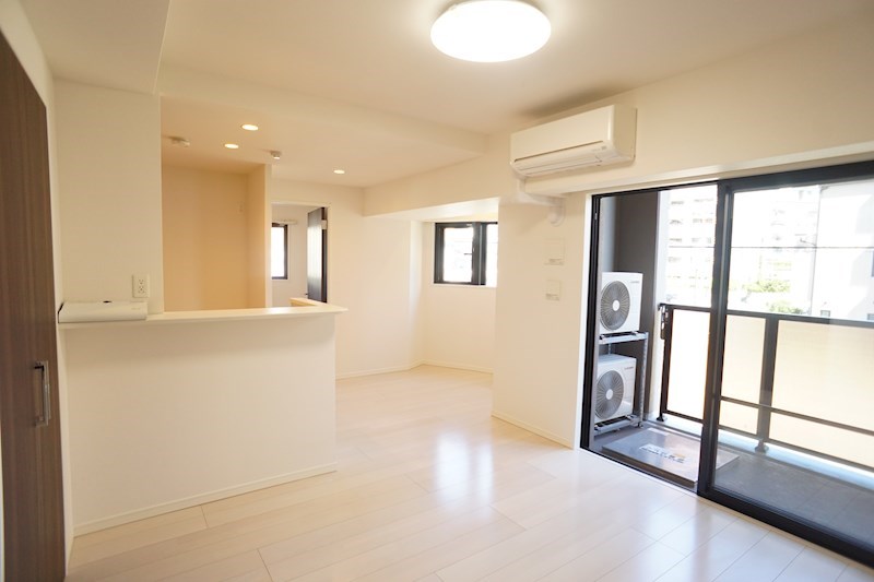 幸court nara sanjo リビング