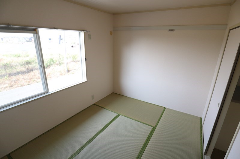 ヴィラージュ堀川A棟 ベッドルーム