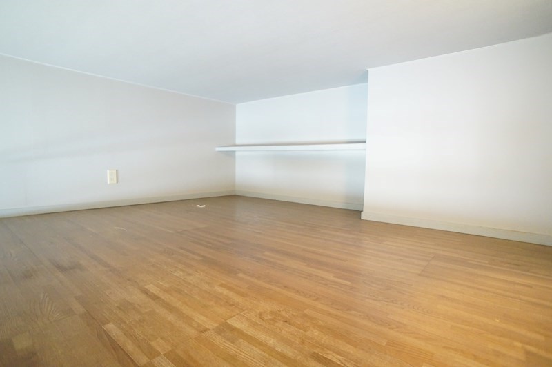 ヨーロピアン石川 ベッドルーム