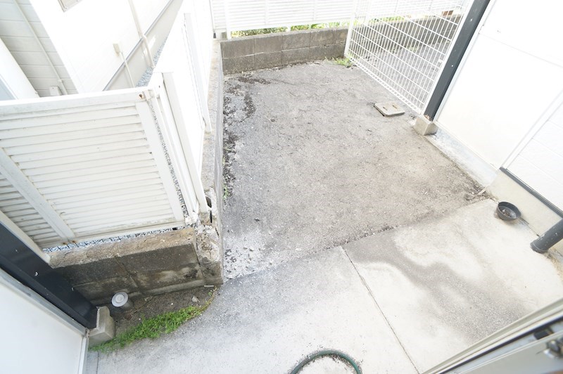 ヨーロピアン石川 ベランダ