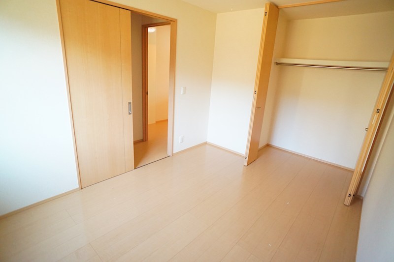 ヴィルヌーブＤ ベッドルーム