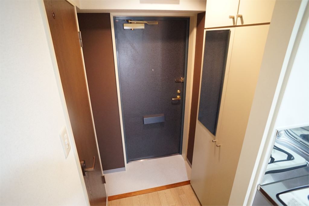 グランシャリオ生駒 玄関