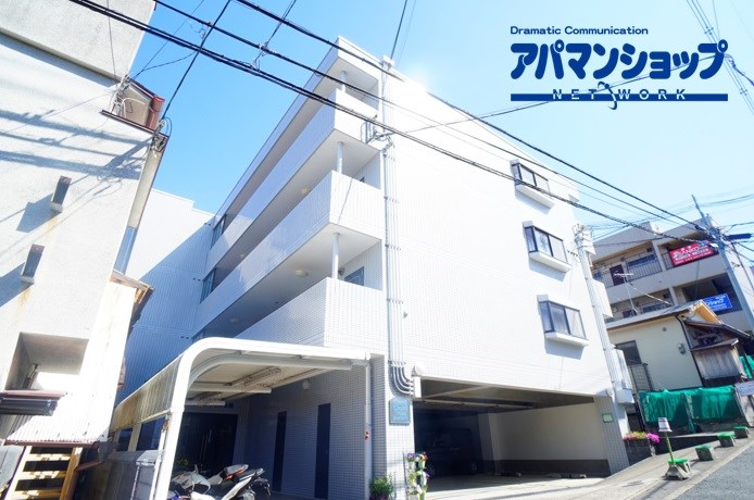 グランシャリオ生駒 208号室 外観