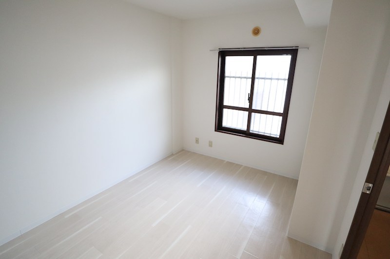 シェーヌ生駒 ベッドルーム