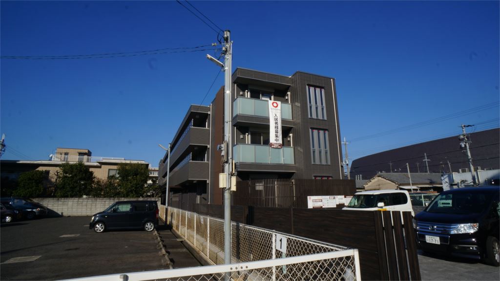 Aqua Breeze 一颯 305号室 外観