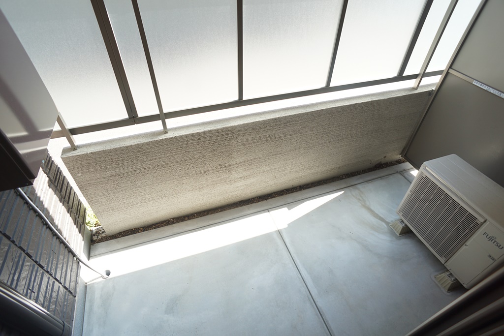 Calme alley (カルムアレイ） ベランダ