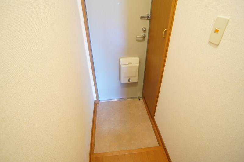 グレイス学園前 玄関