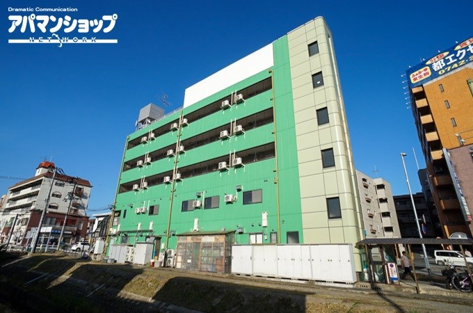 諏訪東生駒ビル 306号室 外観