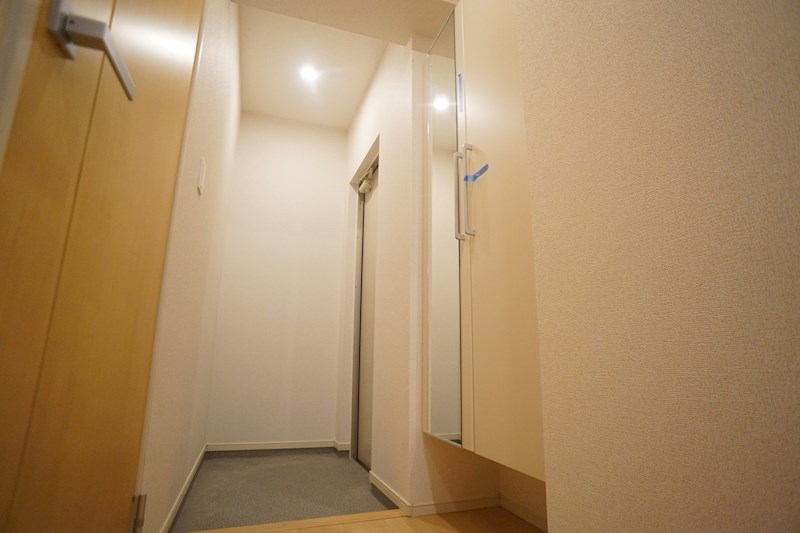 アメニティプラザ朱雀 玄関
