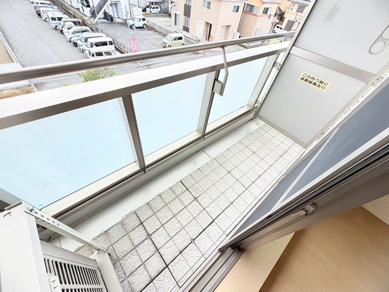 シャーメゾン天理 ベランダ