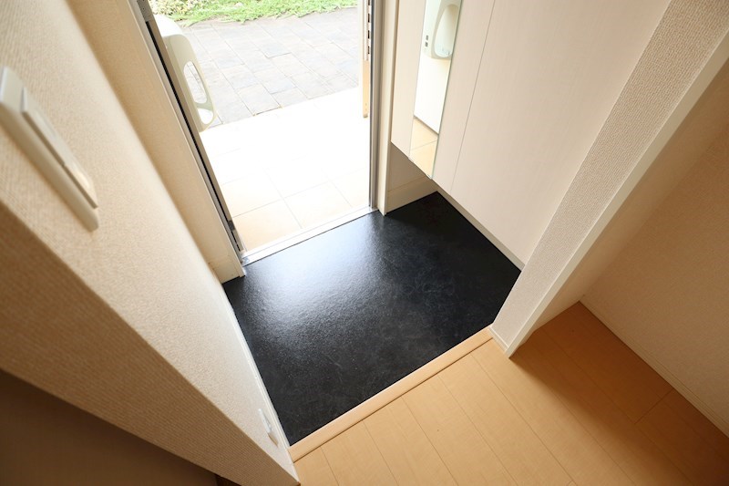 シャルマンヴィラ 玄関