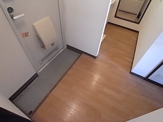 エクセルハイツＢ棟 玄関