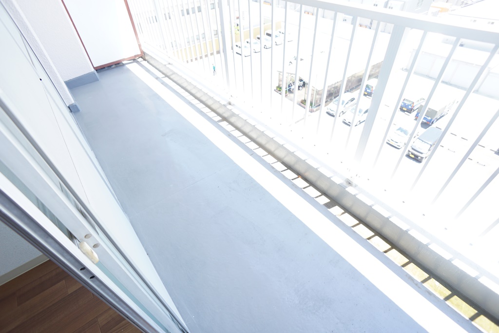 市役所前三和マンション ベランダ