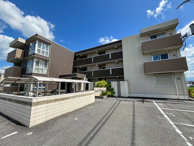 リノ　ムア 205号室 外観