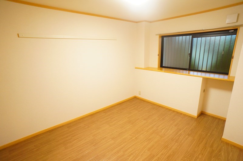 ラウレア その他7