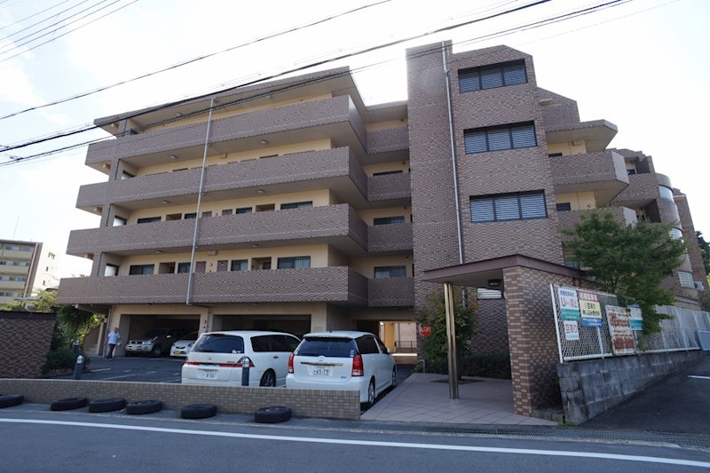 レフィナード・ラ・シャレー生駒 その他外観3