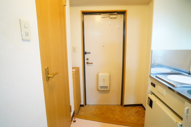 メゾンラポール 玄関