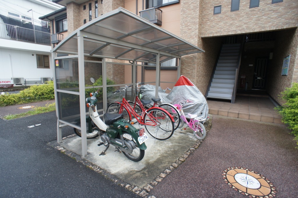 ラフィーネＢ その他15