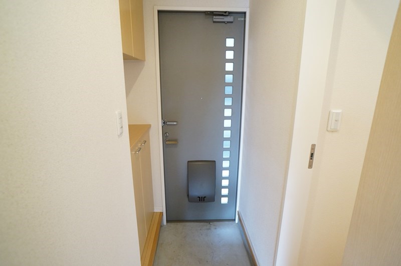 エトワール旭ヶ丘 玄関