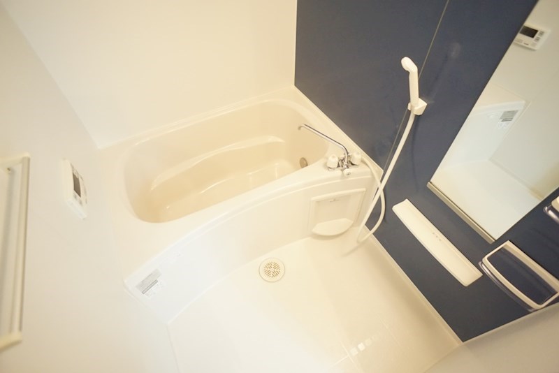 グリーン・フォーレスト 風呂画像