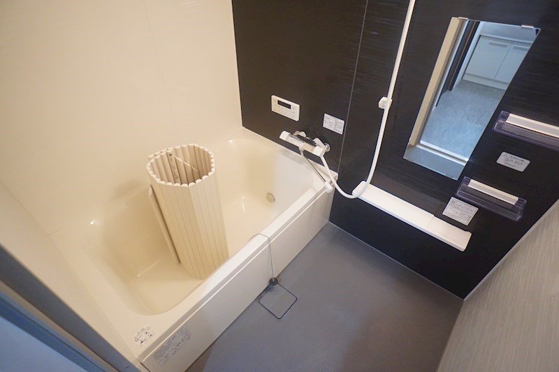 グリュックメゾン西大寺 風呂画像