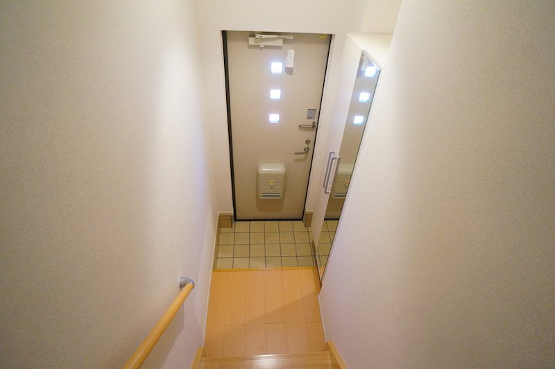 アルカンシエルコリーヌ 玄関