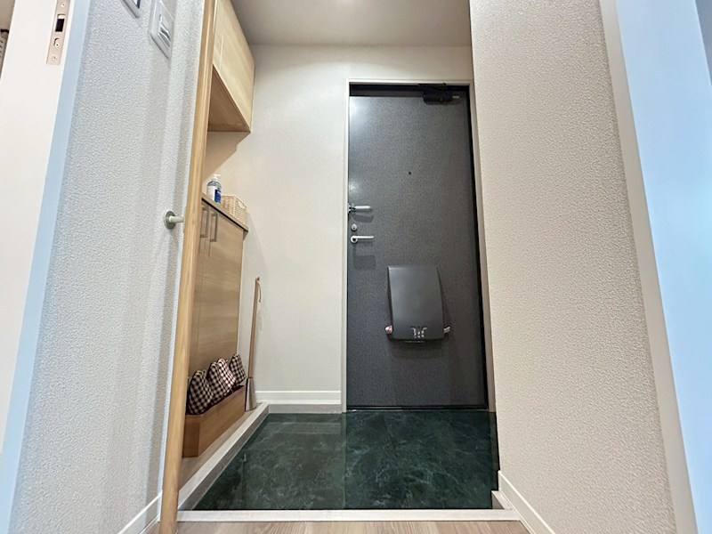 ラ・フォーレ紀寺 玄関